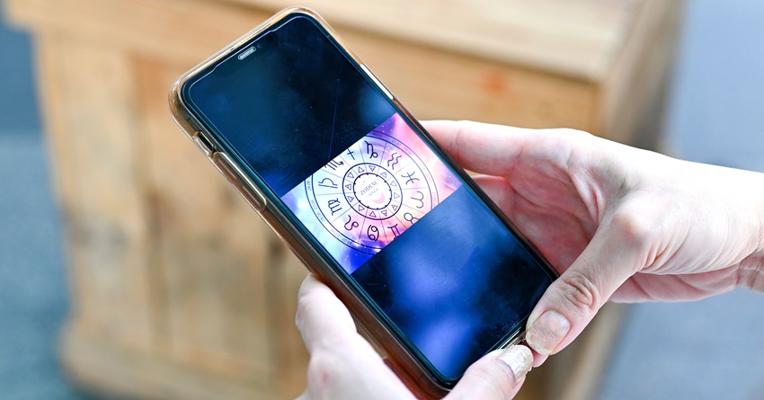 Horoskop otkriva istinu o buducnosti: Ova cetiri znaka cekaju velike odluke koje mogu jako tesko da im padnu! Horoskop otkriva istinu o buducnosti: Ova cetiri znaka cekaju velike odluke koje mogu jako tesko da im padnu!
