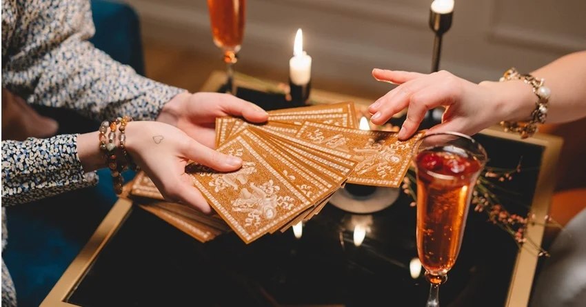 Horoskop po ciganskim kartama:Za ova tri znaka imamo divne vesti, sreca stize konacno! Horoskop po ciganskim kartama:Za ova tri znaka imamo divne vesti, sreca stize konacno!