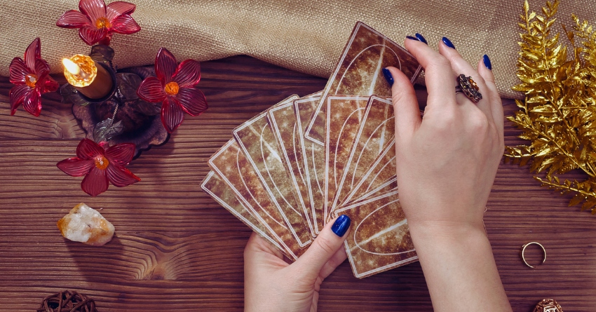 TAROT CITANJE za SVE ZNAKOVE do 31.OKTOBRA: Od sudbine se ne bezi,saznajte odmah sta vam je ZAPISANO! TAROT CITANJE za SVE ZNAKOVE do 31.OKTOBRA: Od sudbine se ne bezi,saznajte odmah sta vam je ZAPISANO!