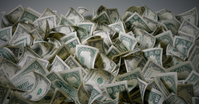 FINANSIJSKI UDAR ILI NEOČEKIVANI DOBITAK? Zvezde upozoravaju – budite spremni! FINANSIJSKI UDAR ILI NEOČEKIVANI DOBITAK? Zvezde upozoravaju – budite spremni!