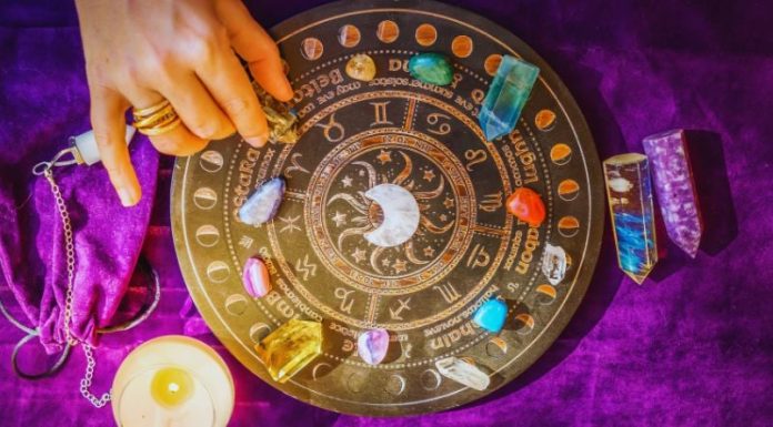 RIBE: Mesečni horoskop za decembar, vreme je da saznate kakav plan ima sudbina!