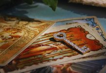 DEVICA: Mesečni horoskop za mart, saznajte odmah kakav plan ima karma za vas!