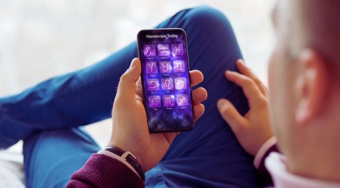 RAK: Mesečni horoskop za mart, saznajte odmah kakav plan ima karma za vas!